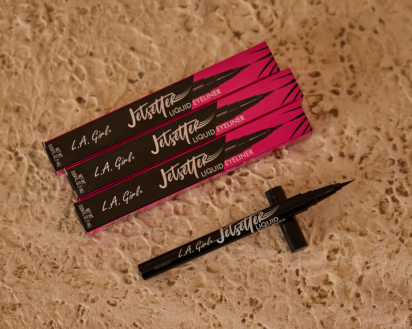 L.A girl eyeliner