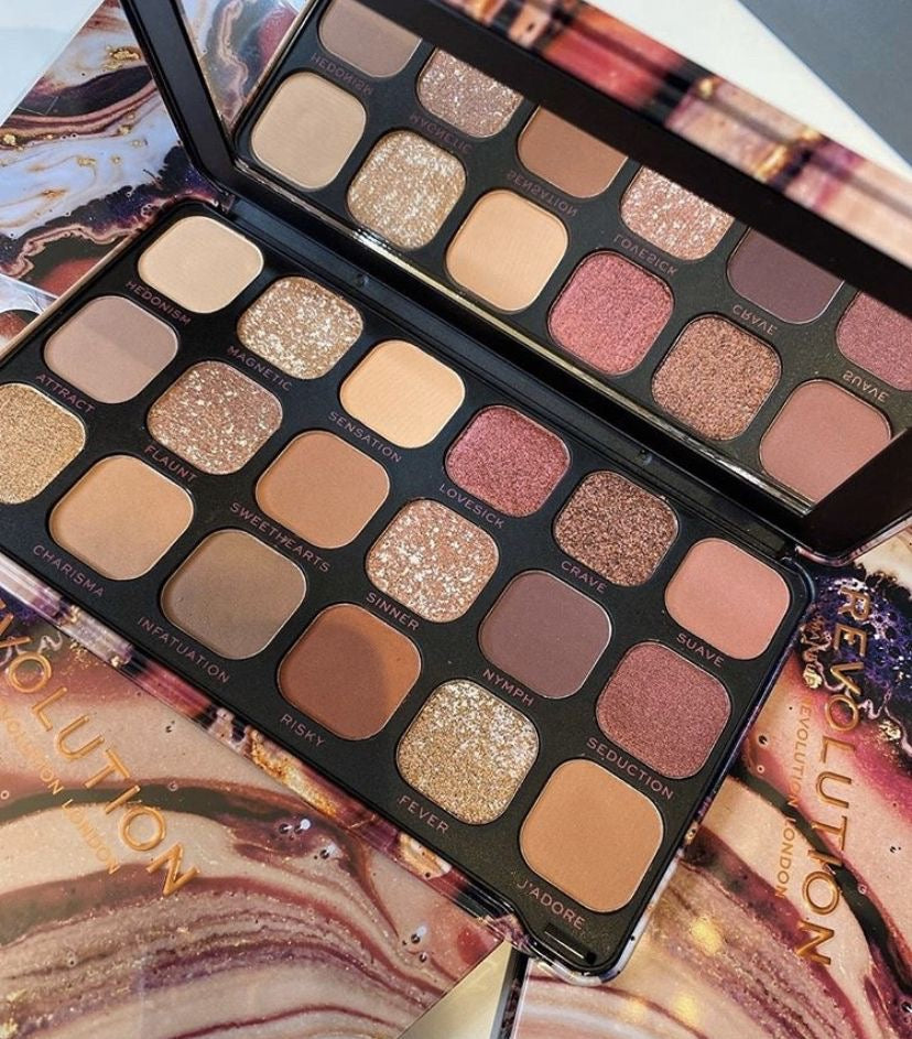 Makeup revolution  forever flawless affinity